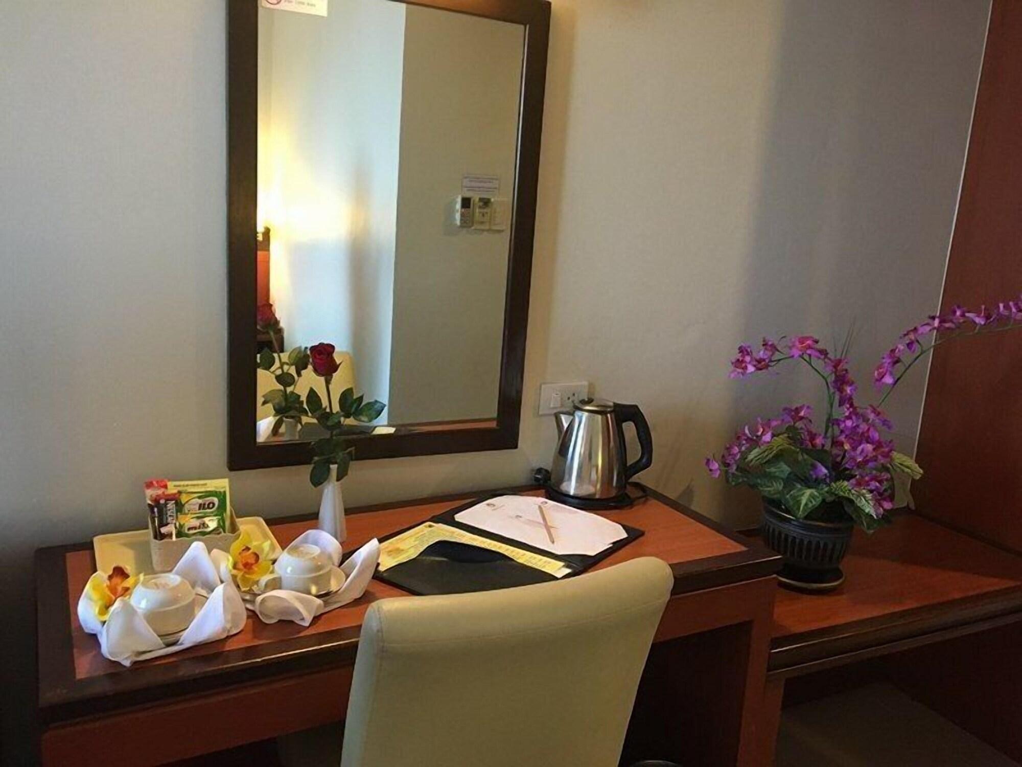 Hatyai Golden Crown Hotel Hat Yai Exterior foto