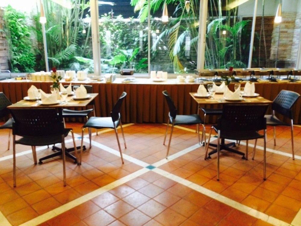 Hatyai Golden Crown Hotel Hat Yai Exterior foto